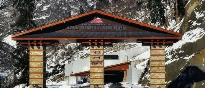 image of Manali + Manikaran + Rohtang Pass Package – Complete Himachal Experience ( 3★ Luxury Hotel )