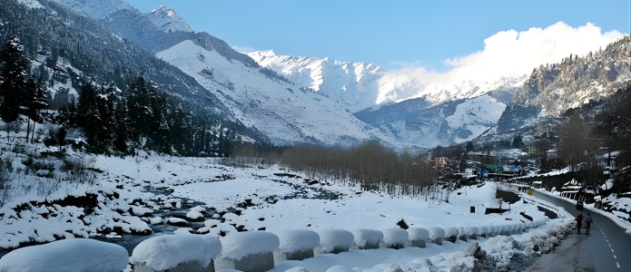 image of Manali + Manikaran + Rohtang Pass Package – Complete Himachal Experience ( 3★ Luxury Hotel )