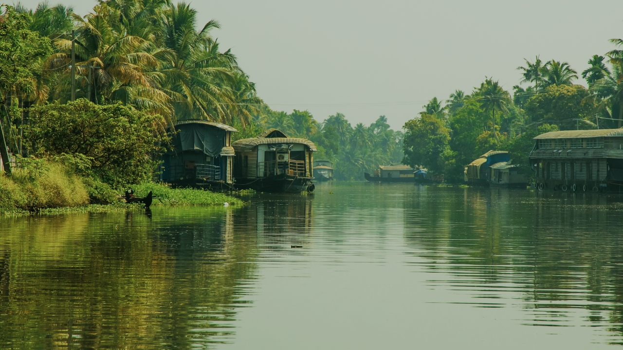 image of Kerala Tour Package – 3 Nights / 4 Days   (6 Person Budget Hotel)